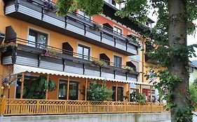 Gasthof-Pension Reisenberger